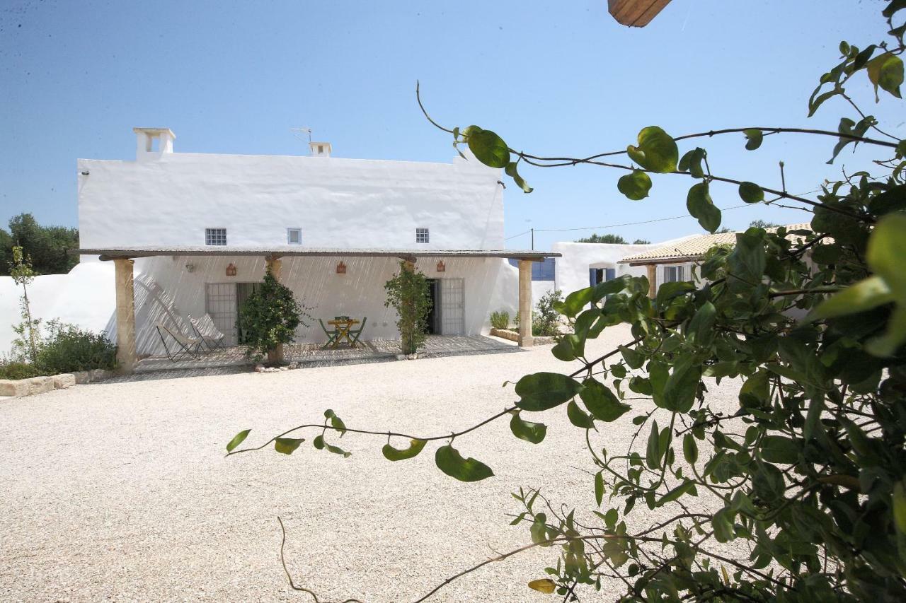 Masseria Caposella Удженто Екстериор снимка